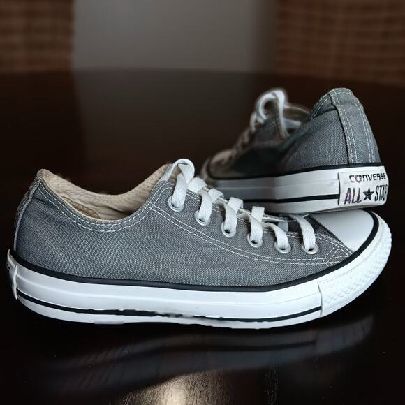 Coverse All-Star Low Canvas Sneakers Womens Size 7 Chuck Taylor Lace Up Shoes - Picture 2 of 10